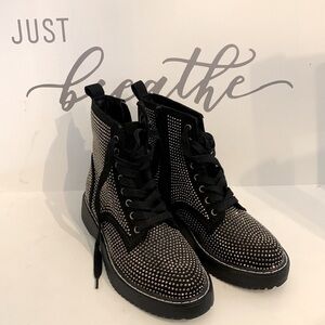 Madden Girl Kurrt Black Studded Combat Boots Size 6M